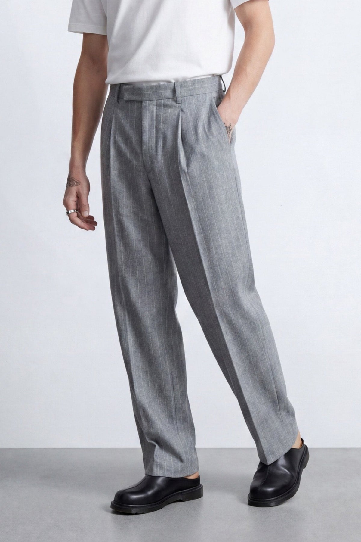 Tyson Relaxed Fit Grey Pinstripe Suit – front crop alternative | Apollo Fashions Urbanwear