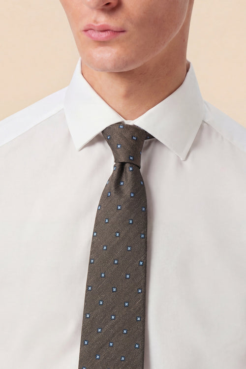Bella Silk-Blend Daisy Brown Tie – daisy pattern detail close-up | Apollo Fashions Urbanwear
